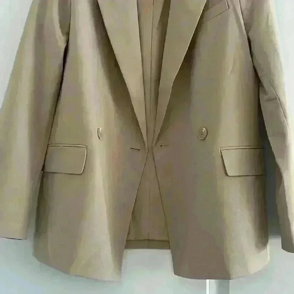 H&M Camel Blazer - Picture 3 of 5